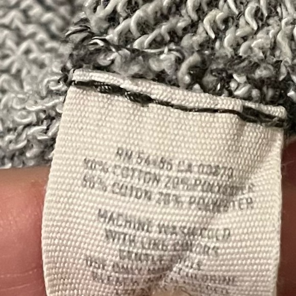 Aerie gray drawstring sweatshirt - Picture 9 of 9